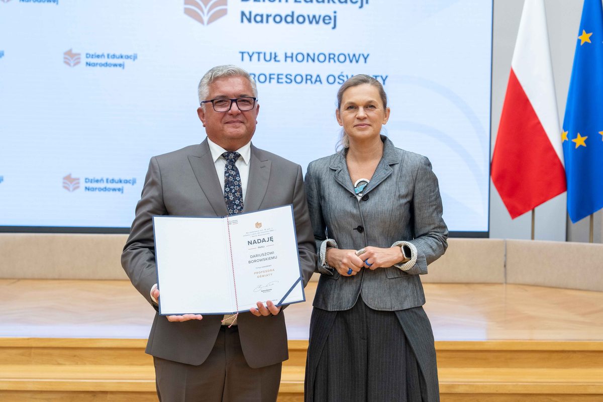 Nadanie tytułu Profesora Oświaty